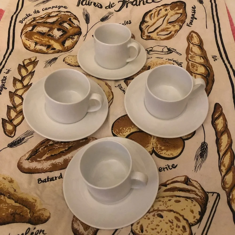 Crate & Barrel Set of 4 White Porcelain Espresso Demitasse Cups with Saucers